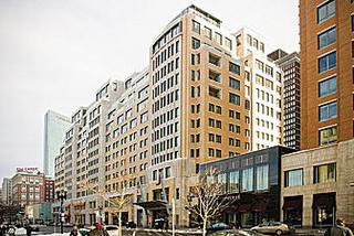 Description: http://1.bp.blogspot.com/-8S8KudsYZH0/TrdcVQ27t6I/AAAAAAAABfU/aR6b_6n2fPA/s320/No.1+condo.png