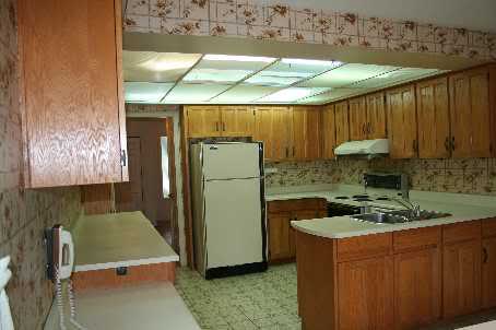 http://i733.photobucket.com/albums/ww331/laolee_2009/home/W1173832_7.jpg