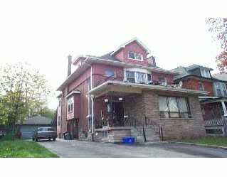 http://i733.photobucket.com/albums/ww331/laolee_2009/rentals/37Garfield.jpg