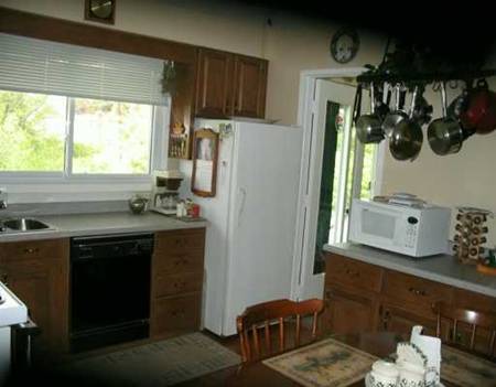 http://i733.photobucket.com/albums/ww331/laolee_2009/Herberton/H240413_301_22.jpg
